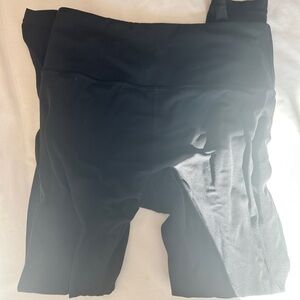 Athleta Black Elation 7/8 Tights